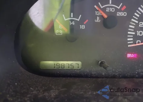 2002 Dodge Ram Van 1500 Conversion z USA, uszkodzony, nr VIN 2B6HB11Z02K111380